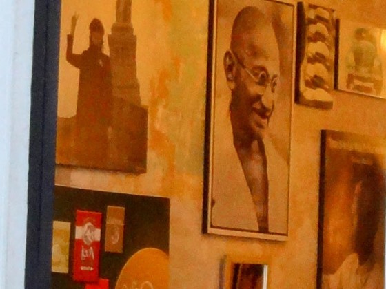 Cafe Leon with lennon, gandhi, mandela
