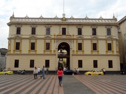 Plaza Bolivar Plaza Bolivar