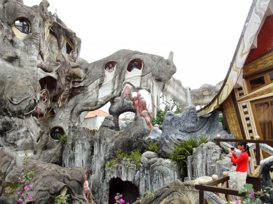 Crazy House