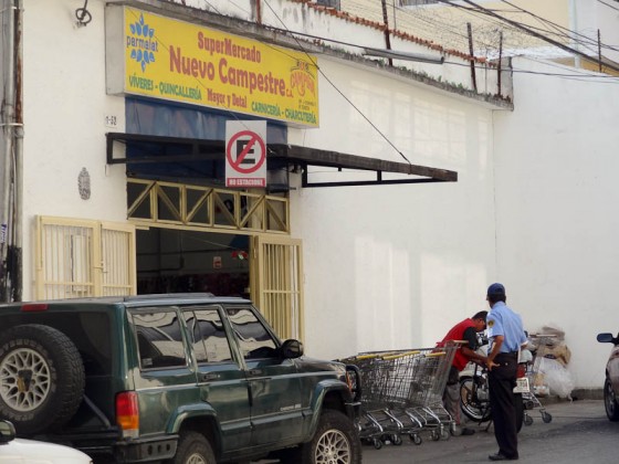 Grocery Store Security Guard In Venezuela