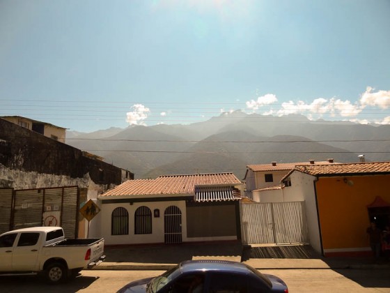 Mountain Scenes In Merida