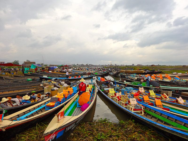 Inle Parking Lot