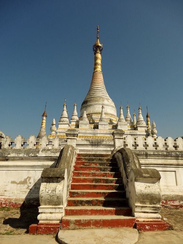 Mahar Aung Mye Bonzan Monastery