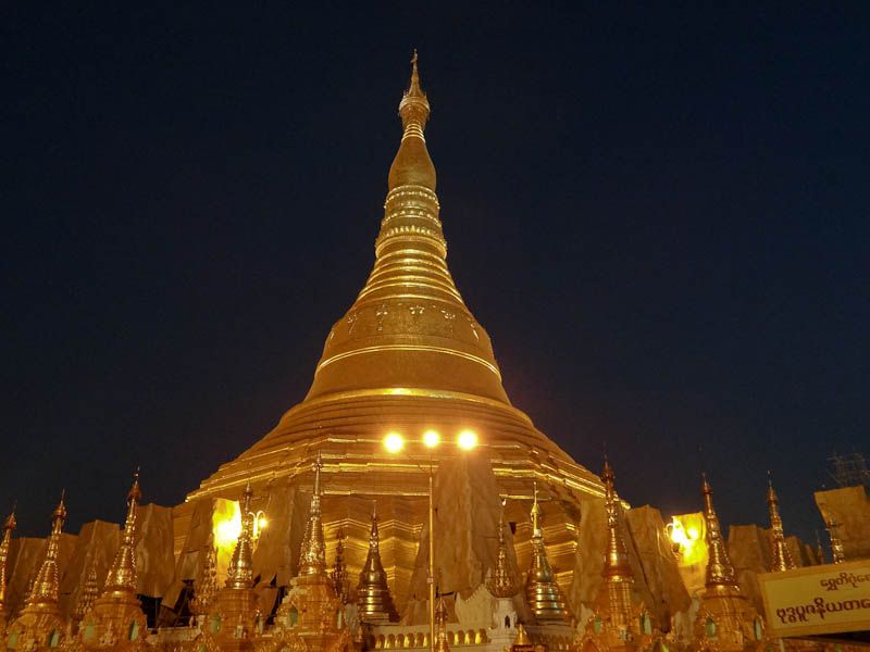 Shwedagon Pagoda At Night